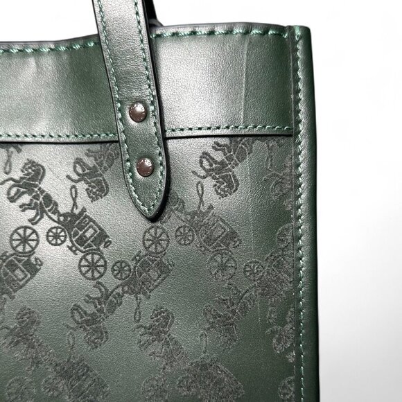 COACH Field Tote 22 with Horse and Carriage Shoulder/Crossbody Bag, Green, NWOT - Picture 4 of 13